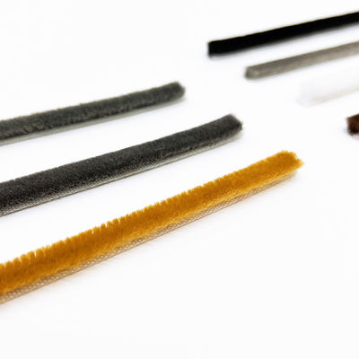 Janela de alumínio Mohair Weatherstrip Pile Weather Strip para apartamento de design moderno e vedação da janela