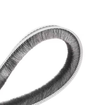 Material 100% PP Acessórios para portas deslizantes à prova de pó preto/cinzento/marrom/branco/outras cores
