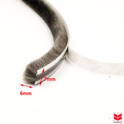 Borracha de alumínio de liga de tira de tempo de retirada Apósite porta de vedação de tira para porta deslizante altura 3-25mm / largura 3-50mm
