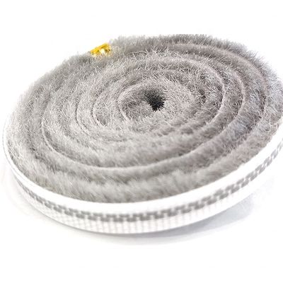 Faixa de vedação inferior da porta de longa duração com faixa de clima em pilha em CERRO/GRAU/BRÃO/BLANCO/OTRAS COLORES