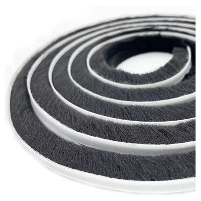 Material de PP Pincel de vedação de porta perfeito para alumínio Janela de pilha de tempo em preto/cinzento/marrom/branco/outras cores